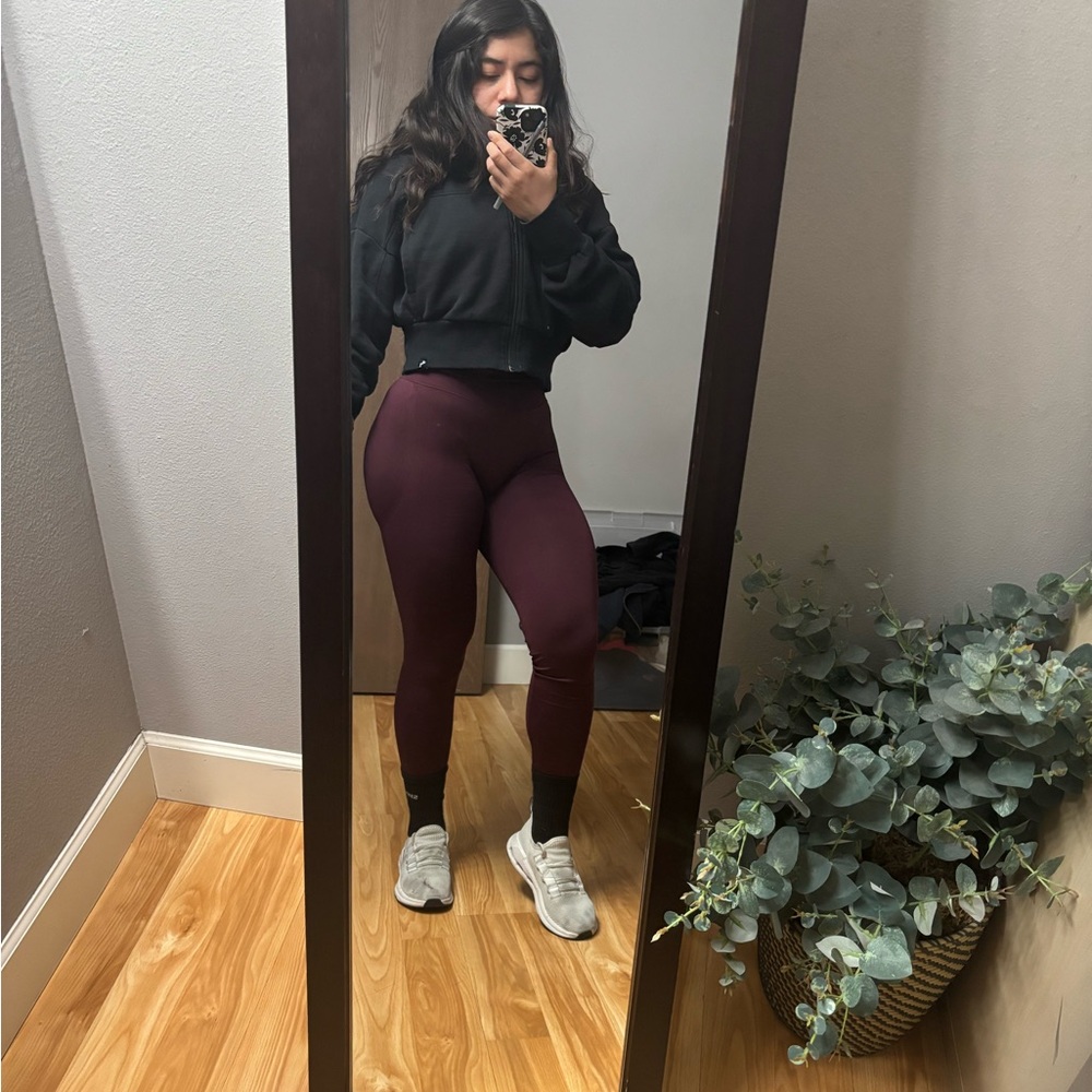 Buff bunny Burgundy Leggings